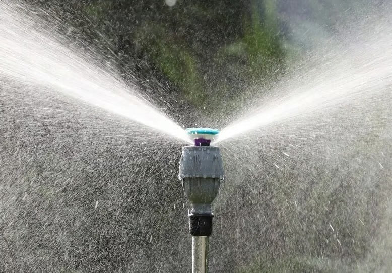 Ultimate Garden Sprinkler